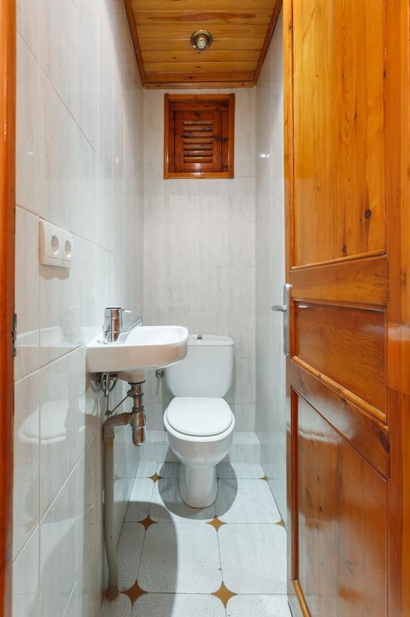 Flateli Aribau Apartment Barcelona Exterior photo